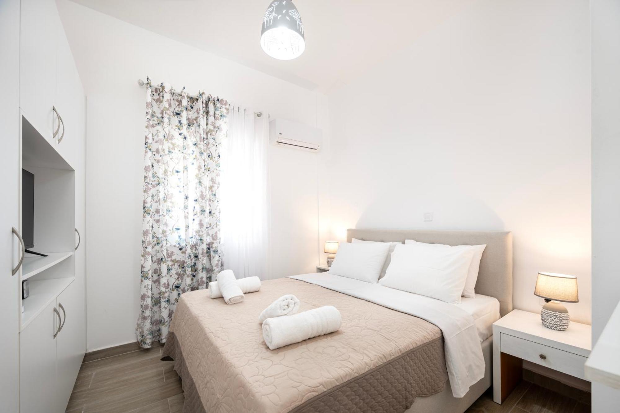 Turtle Cove Cottage, Beachfront Апартаменты